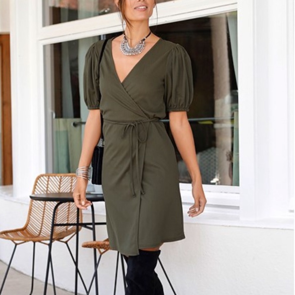 Simply beautiful Knitted Wrap Dress size 8 color Olive